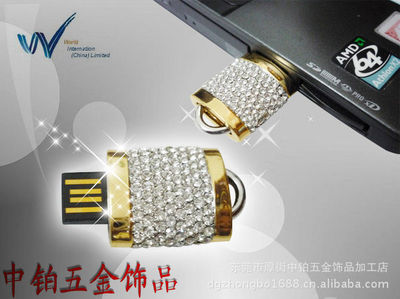 【廠家直銷創(chuàng)意U盤、禮品U盤、小提琴U盤、樂器U盤、吊墜U盤】價格,廠家,圖片,其他數(shù)碼產(chǎn)品及配件,東莞市厚街中鉑五金飾品加工店-馬可波羅網(wǎng)